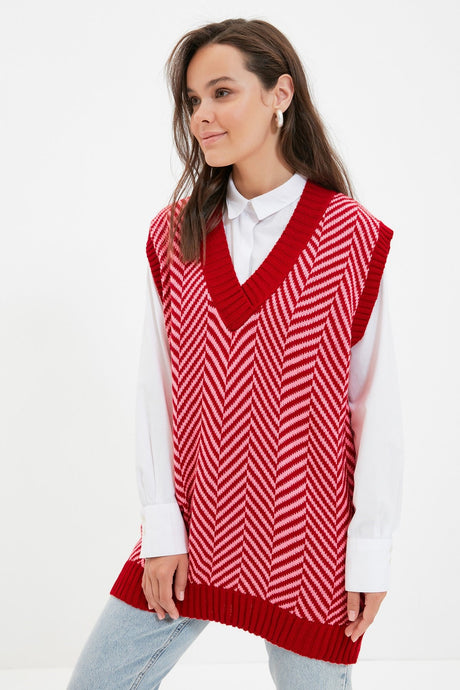 Red Striped V Neck Knitwear Sweater Tctaw22uv0021