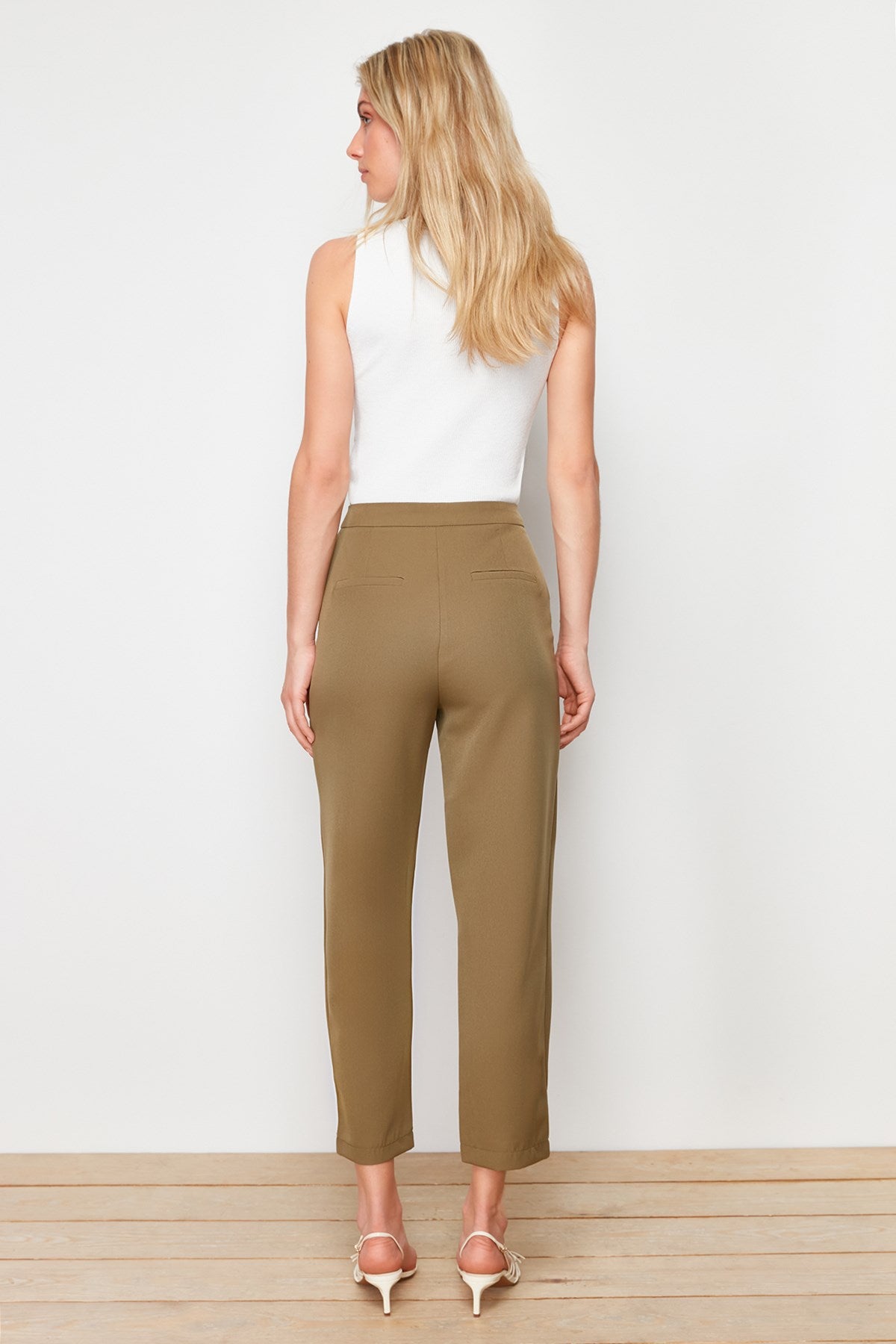 Khaki Cigarette Butt Stitched Woven Pants Twoss24pl00124