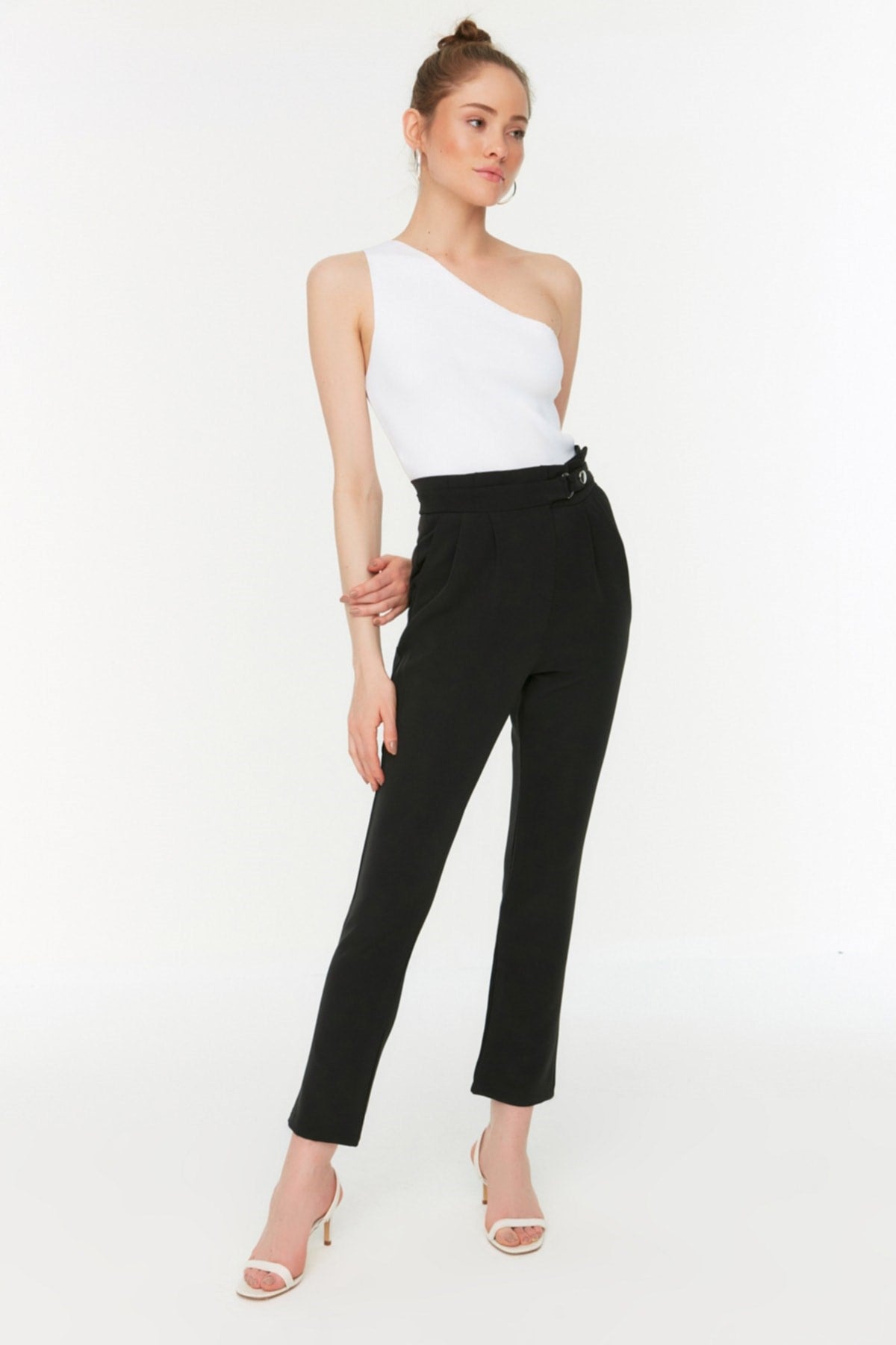 Black Belt Detailed Cigarette Tight Leg Woven Pleated Pants Twoss20pl0131