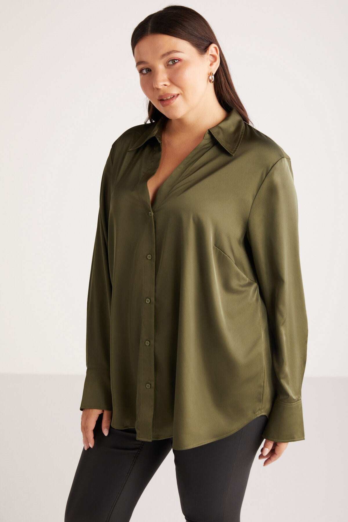 Alainabb Women's Plus Size Lycra Satin Look Cuff Wide Cut Shirt Alainabb01112023