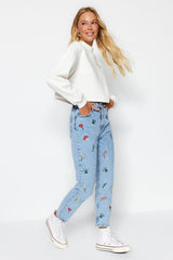 Blue Embroidered High Waist Mom Jeans Twoss21je0591