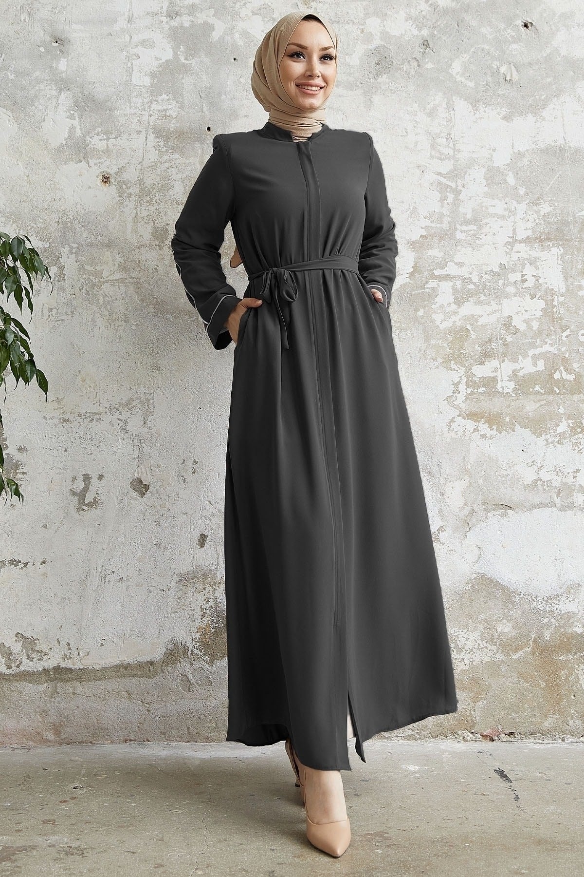 Salvia Wavy Sleeve Patterned Abaya - Brown Ms00tz74538