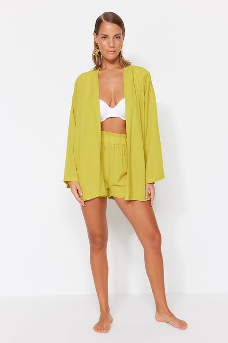 Oil Green Woven Kimono Shorts Suit Tbess23au00089