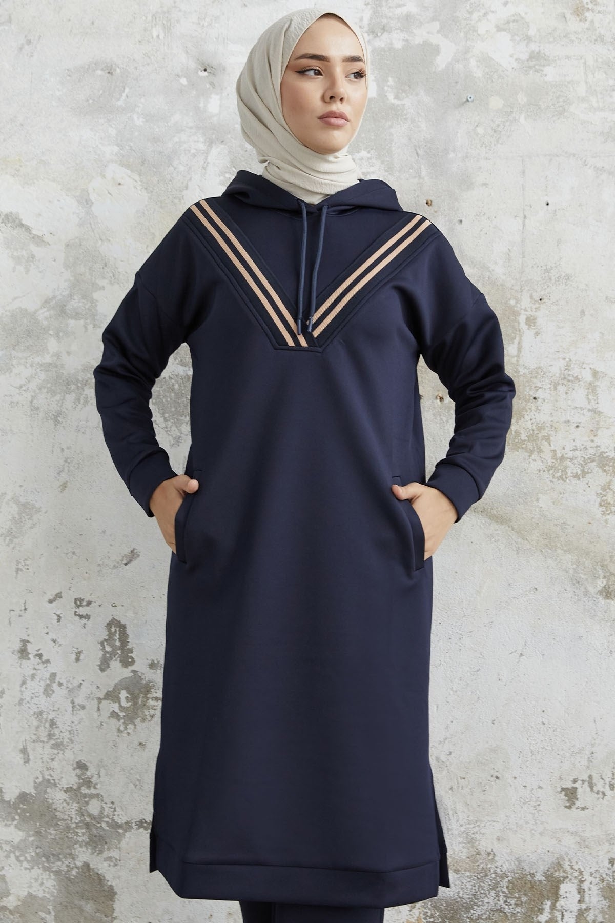 Nalya Hooded Stripe Pattern Scuba Suit - Navy Blue Ms00md00210