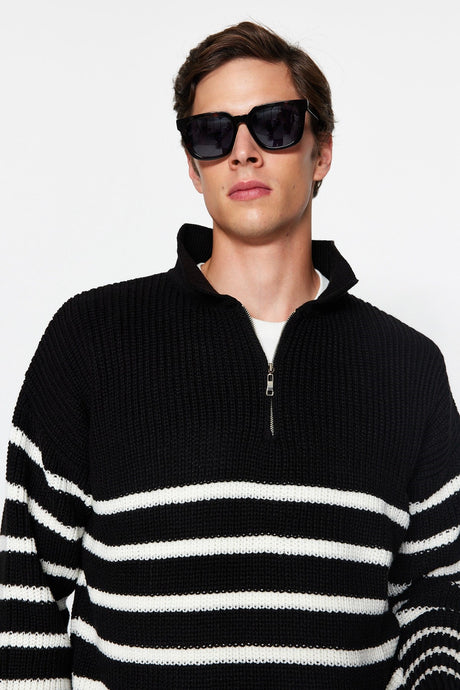 Black Mens Oversize Fit Wide Pattern Polo Collar Striped Knitwear Sweater Tmnaw24kz00018