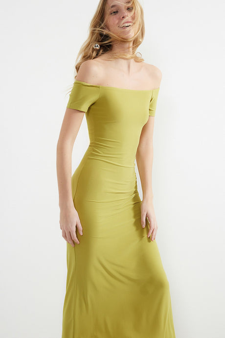 Green Carmen Collar Fitted/body Fit Flexible Knitted Maxi Pencil Dress Twoss24el00096