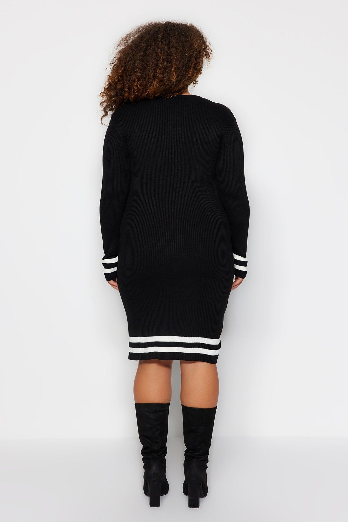 Black Line Detailed Knitwear Dress Tbbaw24ah00019