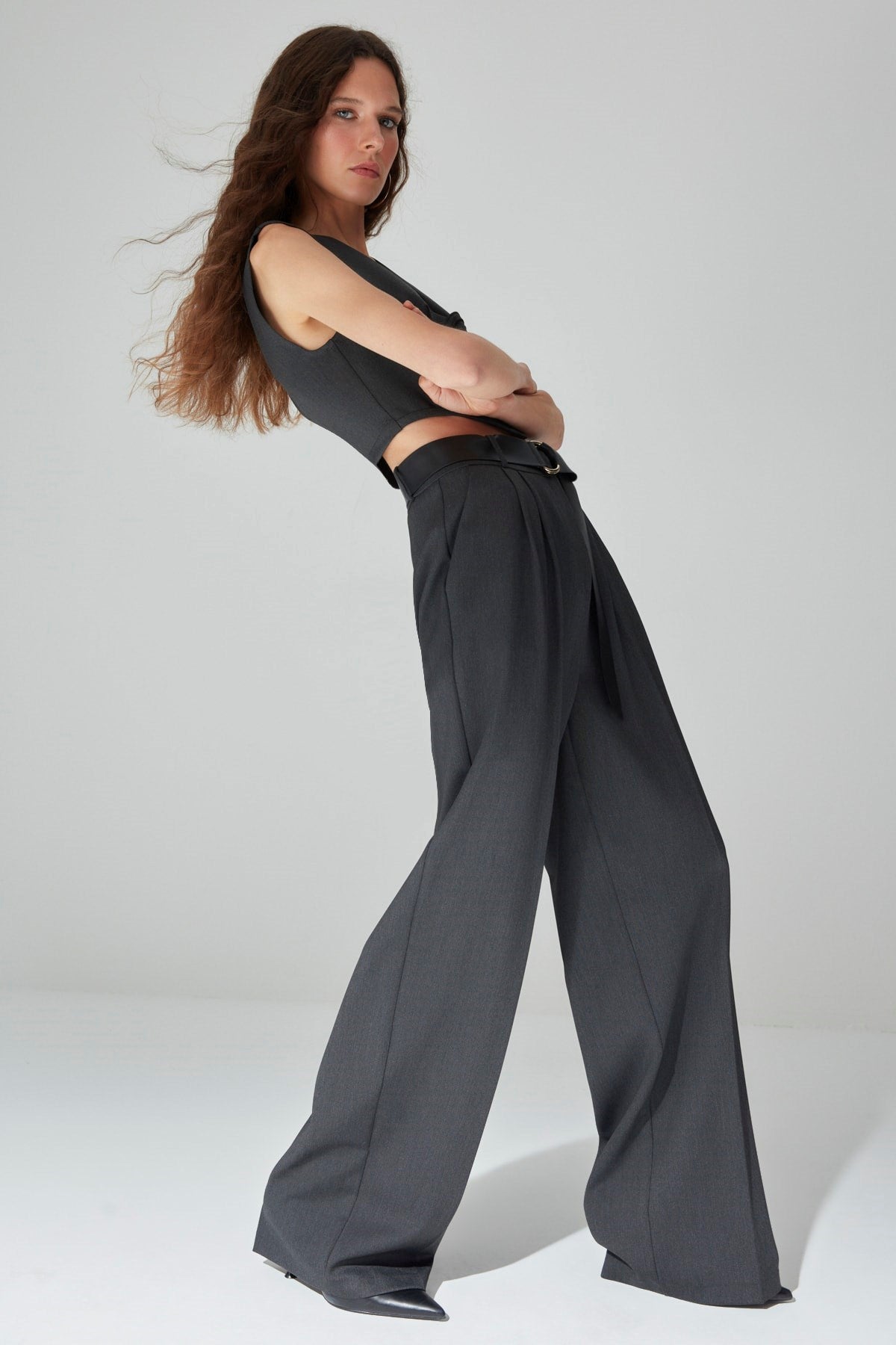 Anthracite Loose Leg Woven Pants Tpraw23pl00016