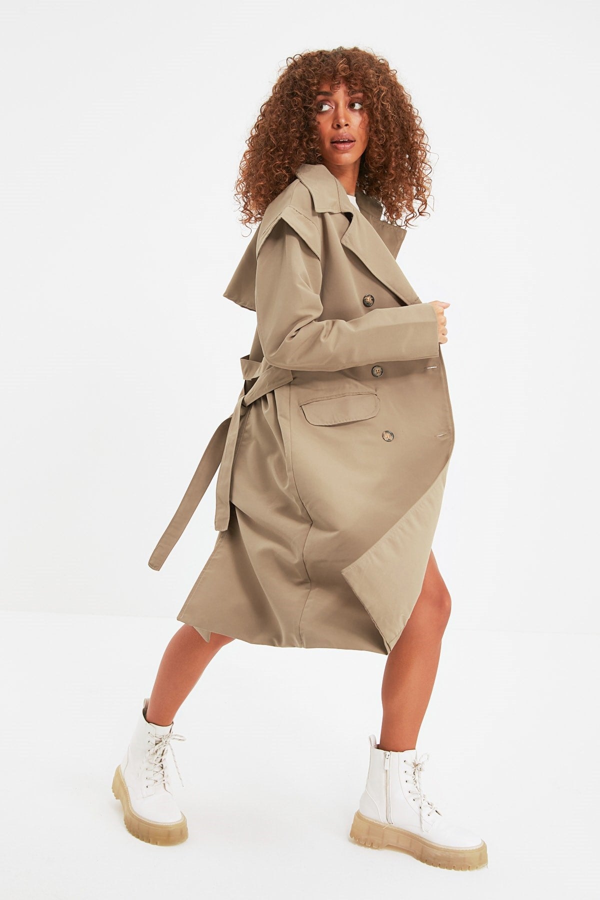 Beige Oversize Wide Cut Belted Water Repellent Long Trench Coat Twoaw22tr0010