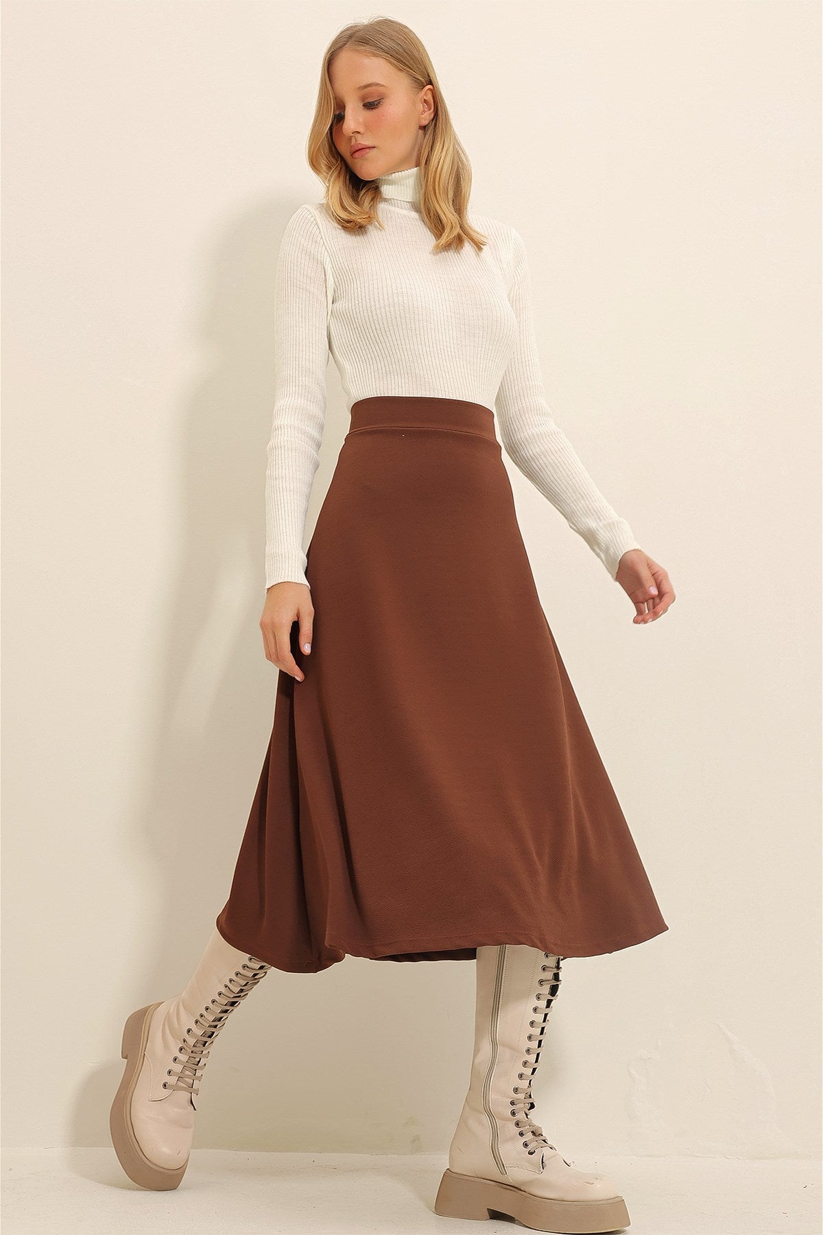 Women's Coffee High Waist Elastic A Form Midi Length Skirt Alc-x11324