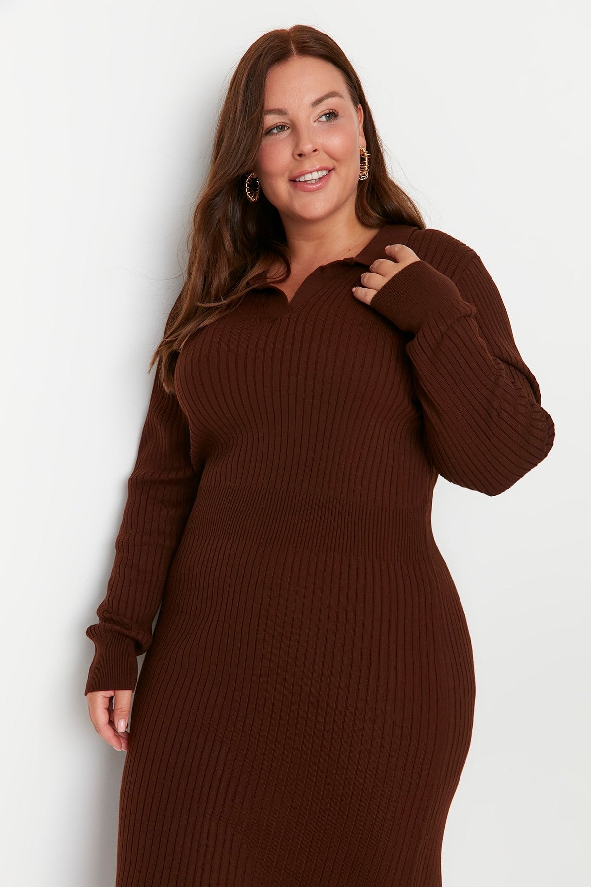 Dark Brown Polo Neck Knitwear Dress Tbbaw23ah00002