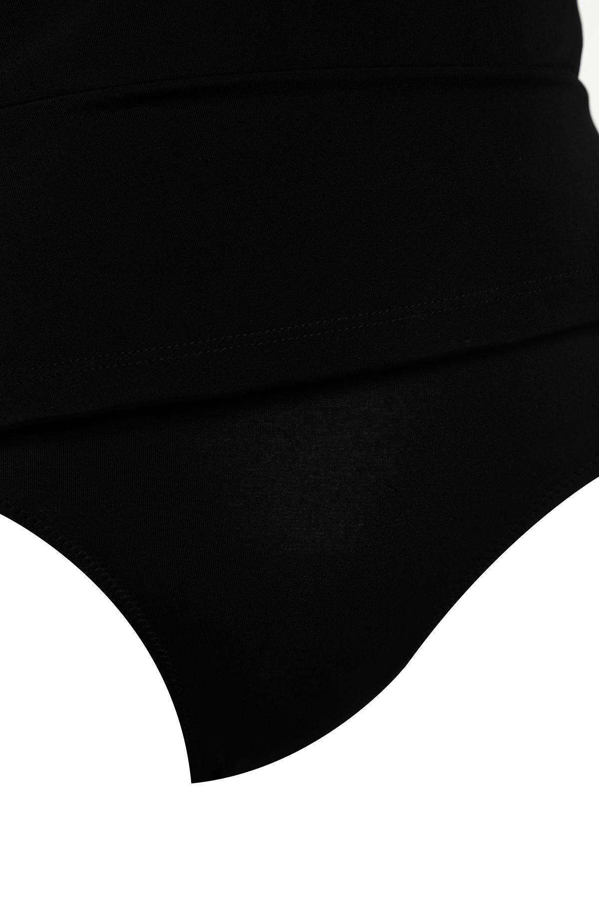 Black Skirt Long Sleeve Regular Surf Swimsuit Tbess24ma00053