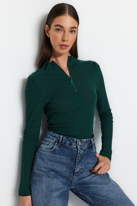 Emerald Green Zipper Collar Fitted/body-fitting Ribbed Stretch Knit Blouse Twoaw24bz00057