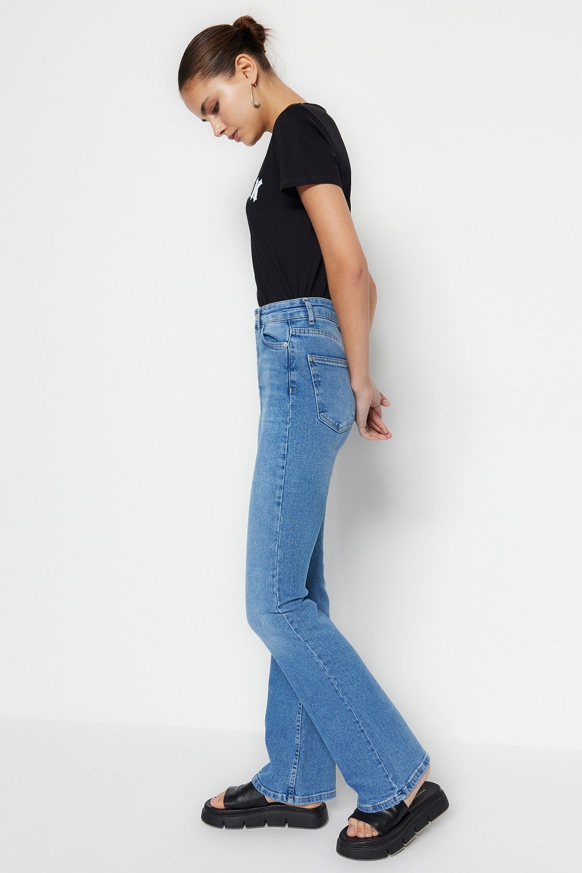 Black High Waist Flare Jeans Twoss23je00063