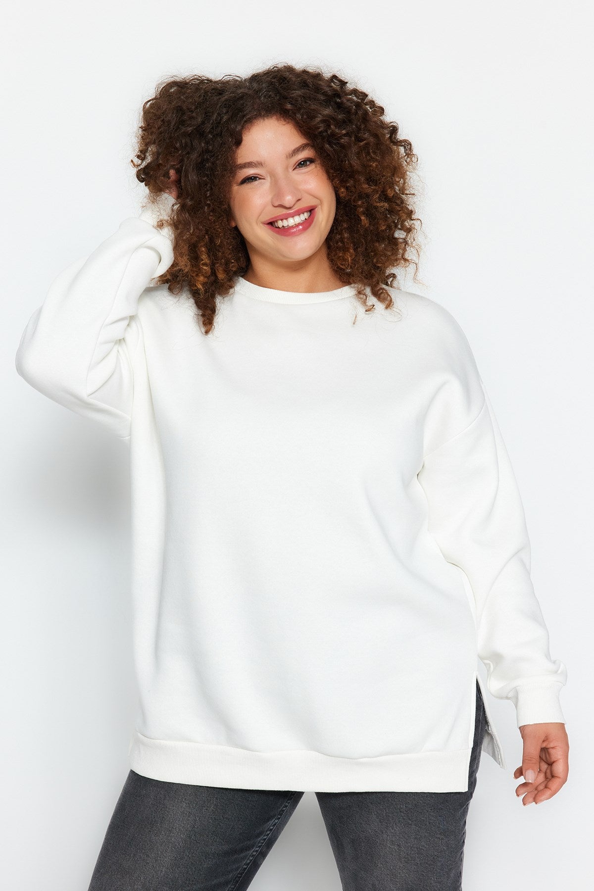 Black Thick Inner Polar Slit Oversize Knitted Sweatshirt Tbbaw24ao00003