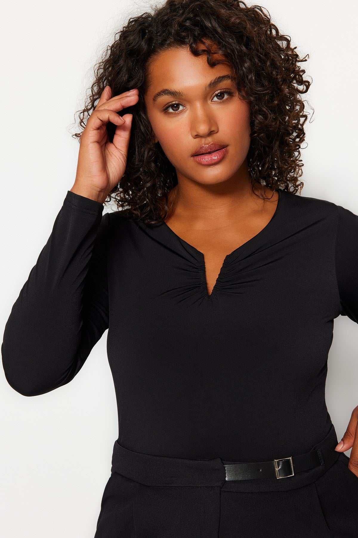 Black V Neck Plain Basic Sandy Knitted Plus Size Blouse Tbbaw24af00030