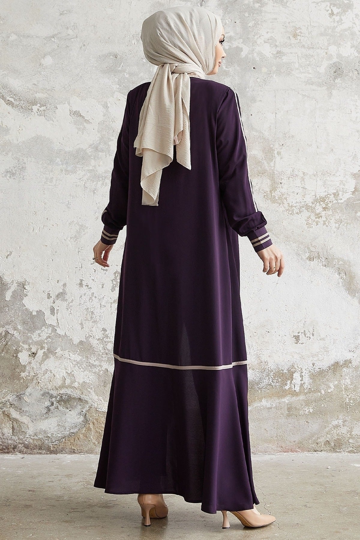 Hazel Stripe Pattern Ribbed Abaya - Black Ms00tz67211