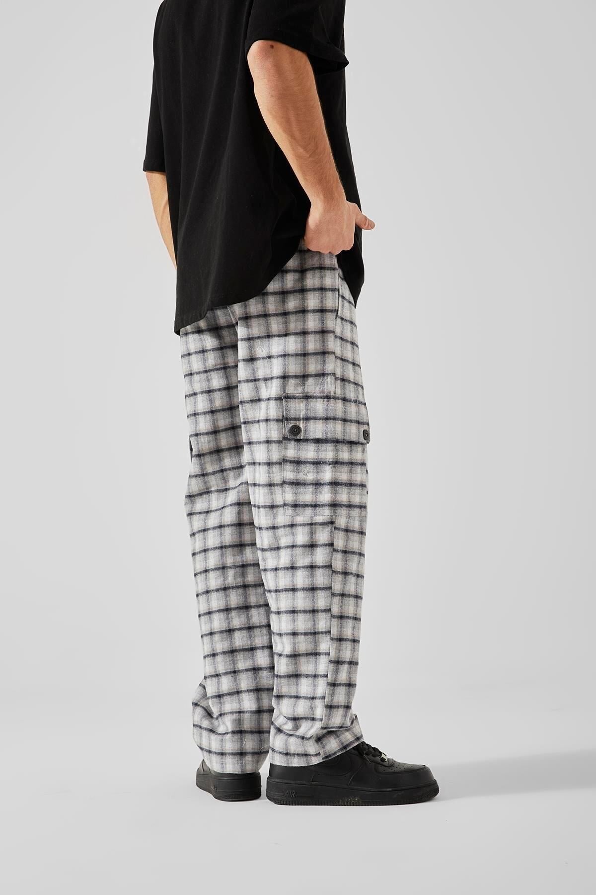 Plaid Pattern Gray Cargo Pocket Pajamas Flaw-148-002-073