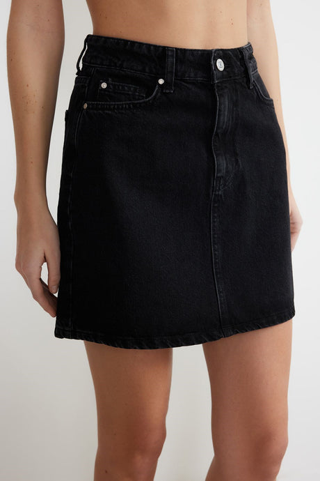 Black High Waist Mini Denim Skirt Twoss24et00063