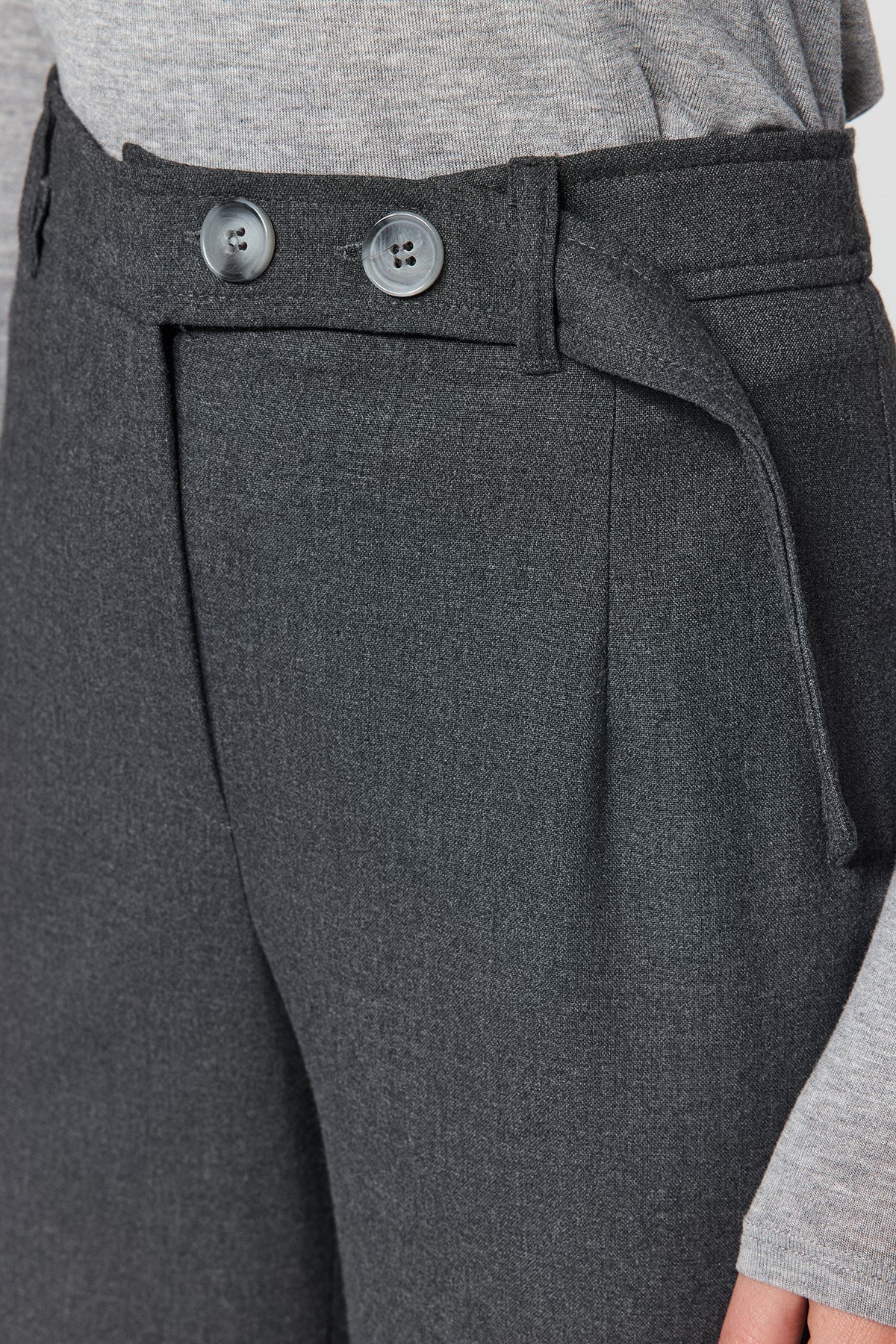 Anthracite Straight/straight Cut Woven Belt Detailed Pants Twoaw24pl00236