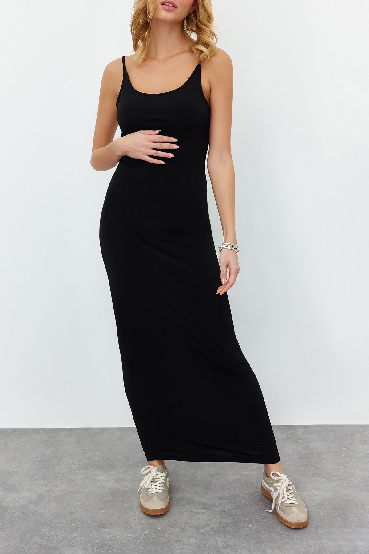 Black Strappy Maxi Knitted Dress Tedaw24el00001