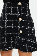 Black Buttoned Tweed Fabric Hem End Ruffle Mini Woven Skirt Twoaw22et0155