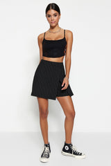 Black Smart Striped Mini High Waist Knitted Shorts Skirt Twoss23sr00076