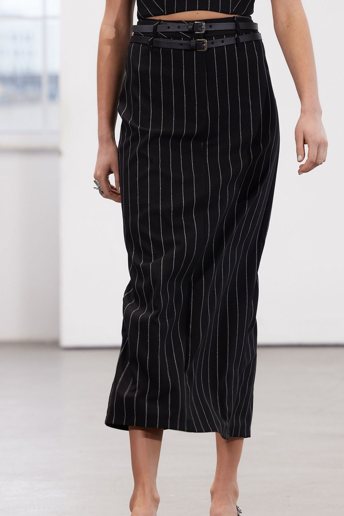 Limited Edition Black Striped Long Belted Skirt Tprss24et00009