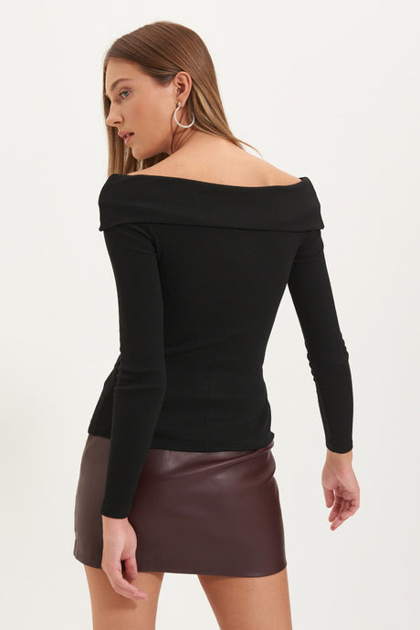 Black Fitted/body Fit Carmen Collar Long Sleeve Ribbed Flexible Knitted Blouse Twoaw22bz0126