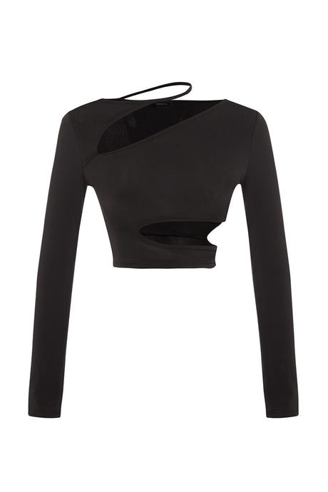 Black Knitted Window/cut Out Detailed Blouse Tpraw23bz00031