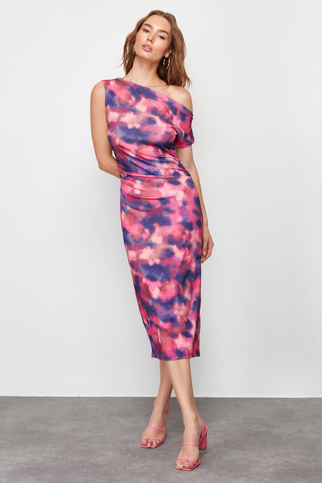 Multicolor Printed Body Fit Boat Neck Zero Sleeve Flexible Knitted Midi Pencil Dress Twoss24el00662