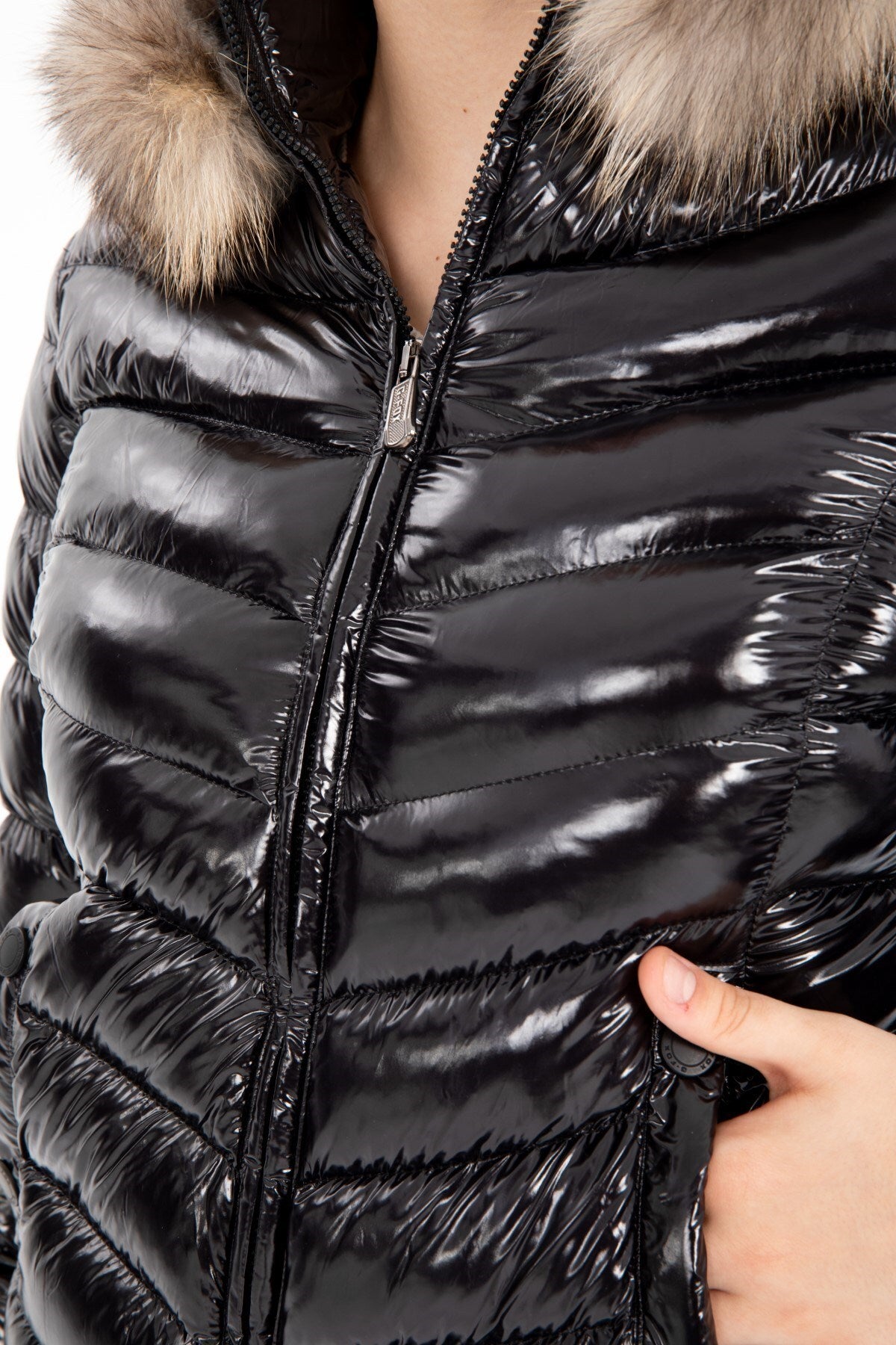 Women's Short Removable Fur Hooded Padded Water Repellent Inflatable Coat 8637 Gfx8637