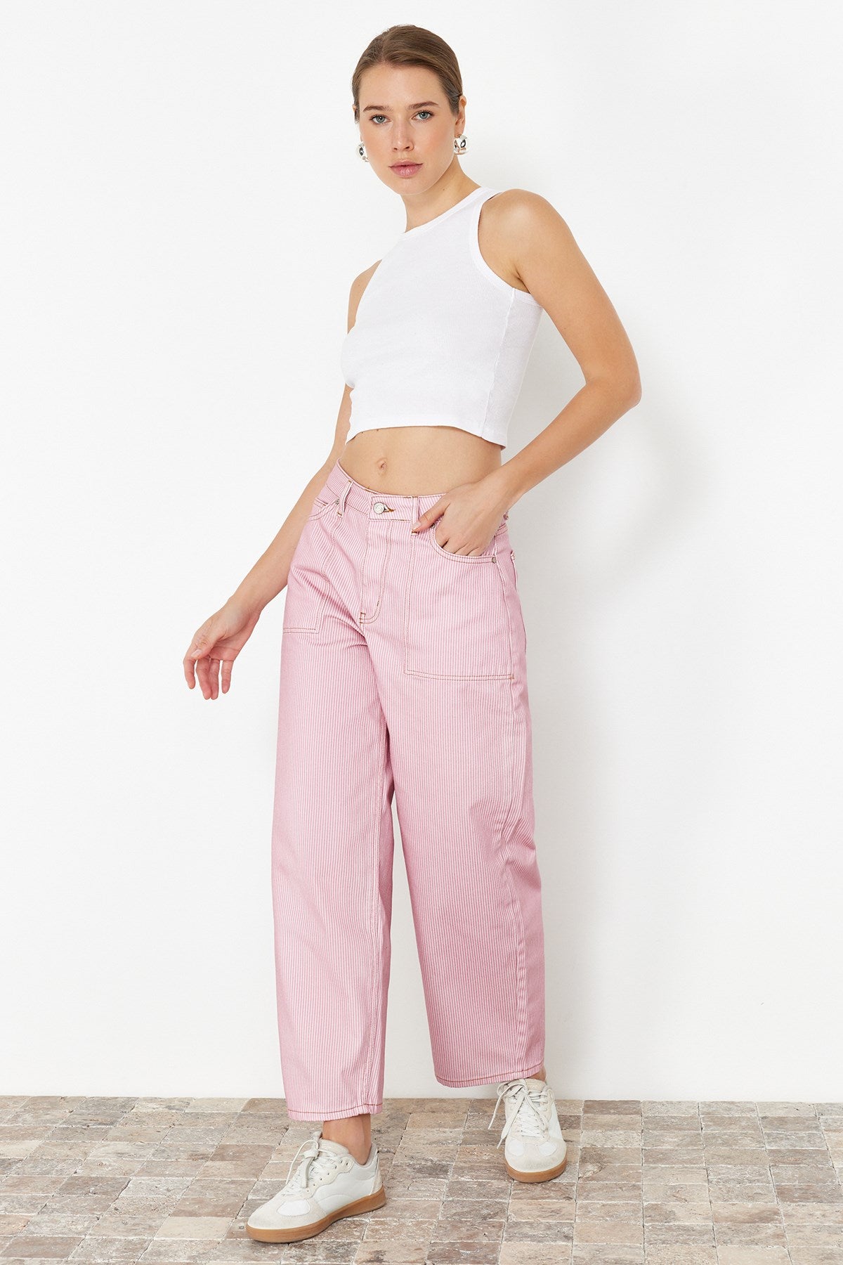 Pink Striped High Waist Barrel Jeans Twoss24je00287