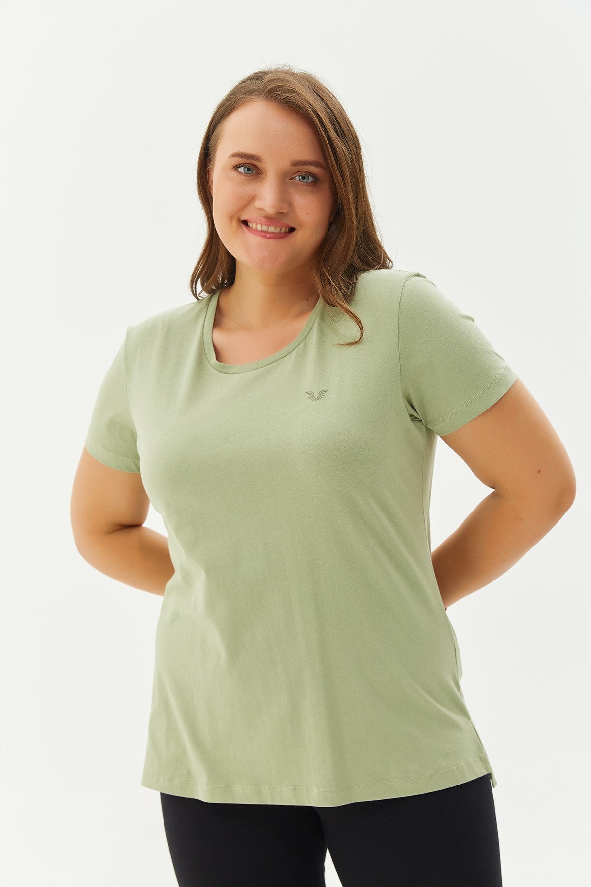 Women's Cream Plus Size 100% Cotton Crew Neck Back Long Basic Short Sleeve Sports Casual T-shirt 010