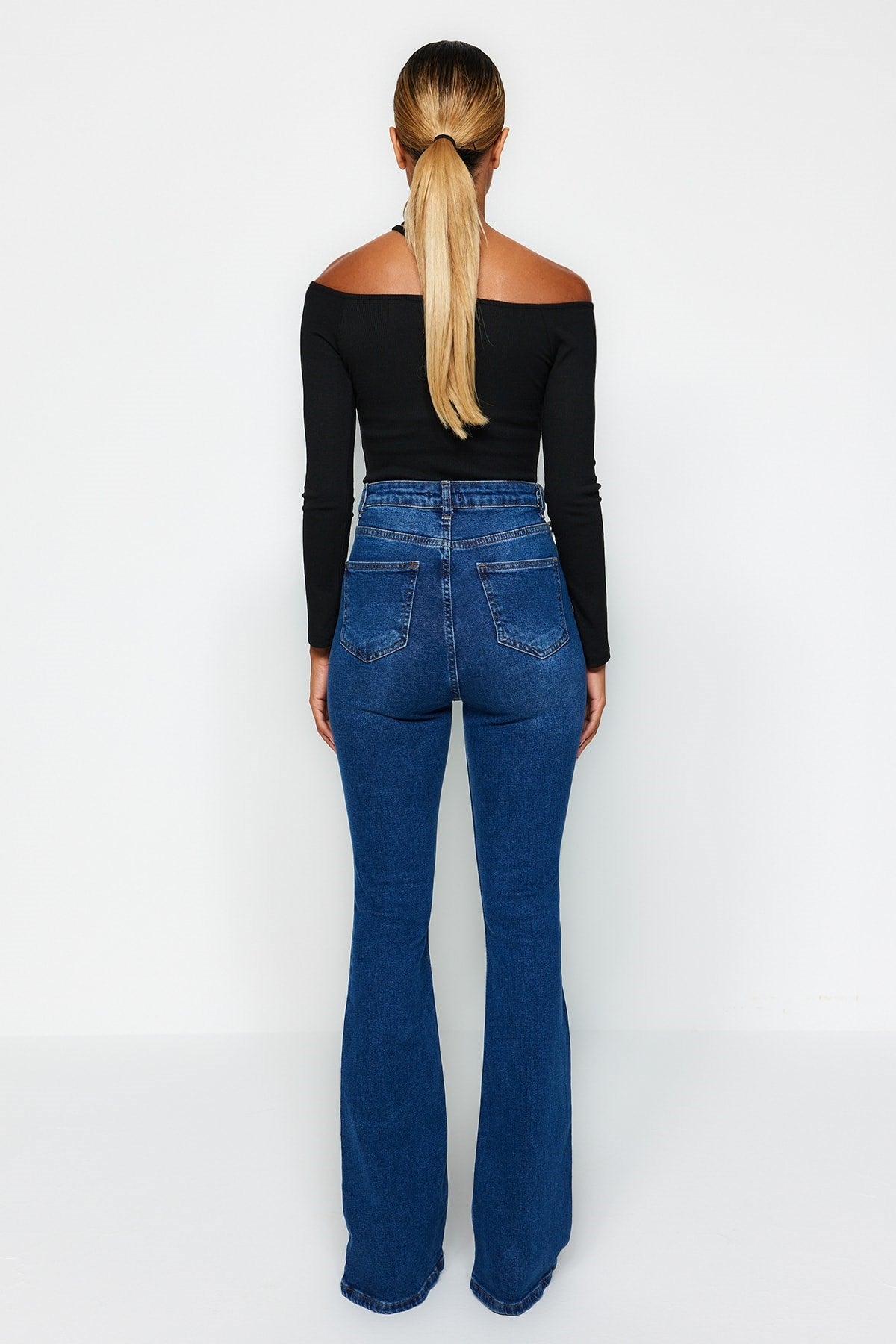 Black Front Buttoned High Waist Flare Jeans Twoss20je0111