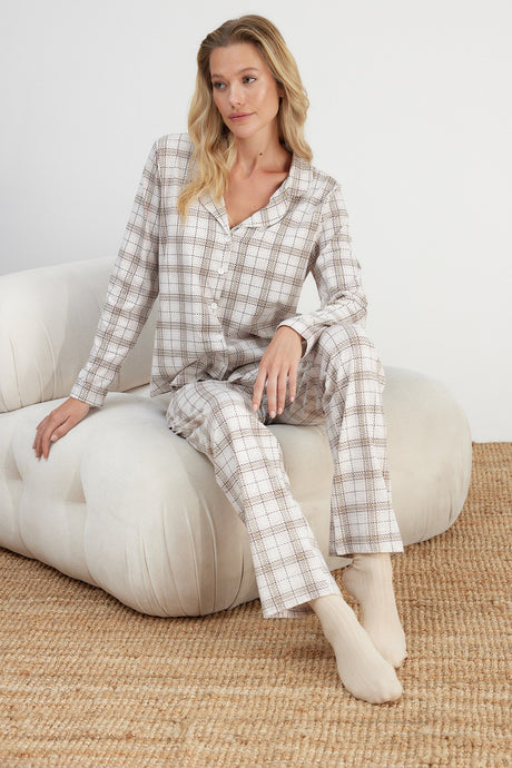 Beige Plaid Shirt-pants Knitted Pajama Set Thmaw20pt0266