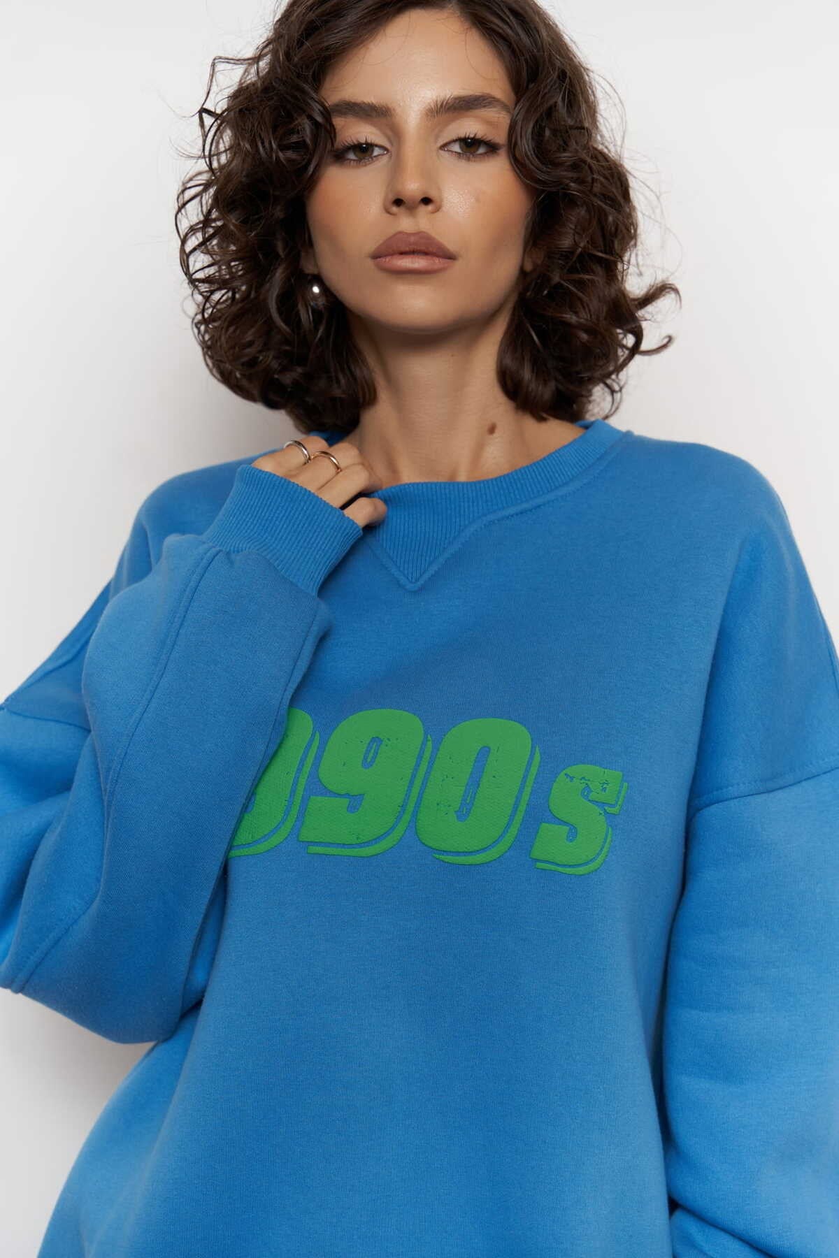 1990s Blue Oversize Unisex Sweatshirt 1367