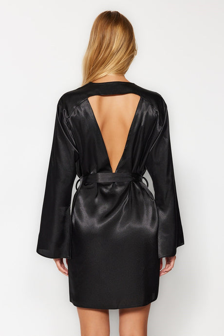 Black Satin Back Cut-out/window Detailed Woven Dressing Gown Thmaw24sb00006