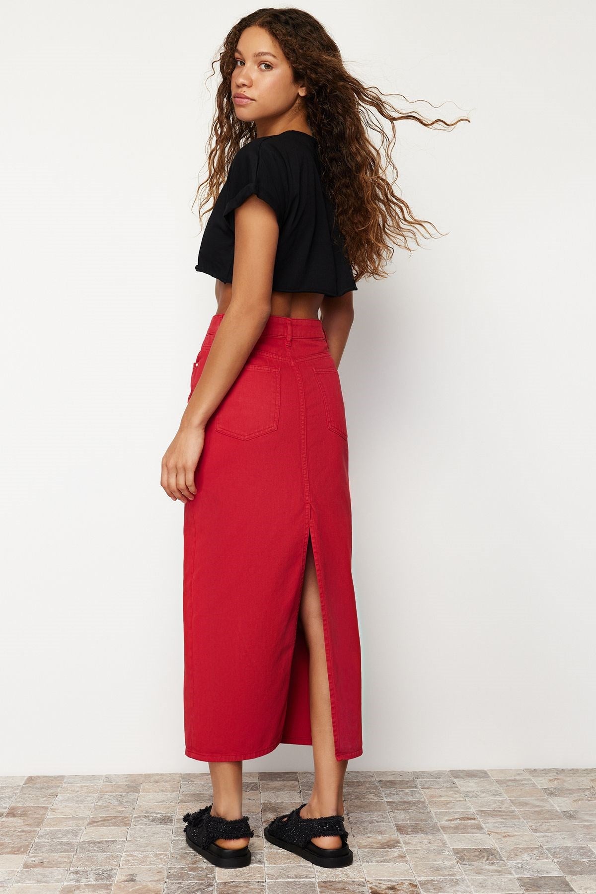 Red Slit Maxi Denim Skirt Twoss24et00085