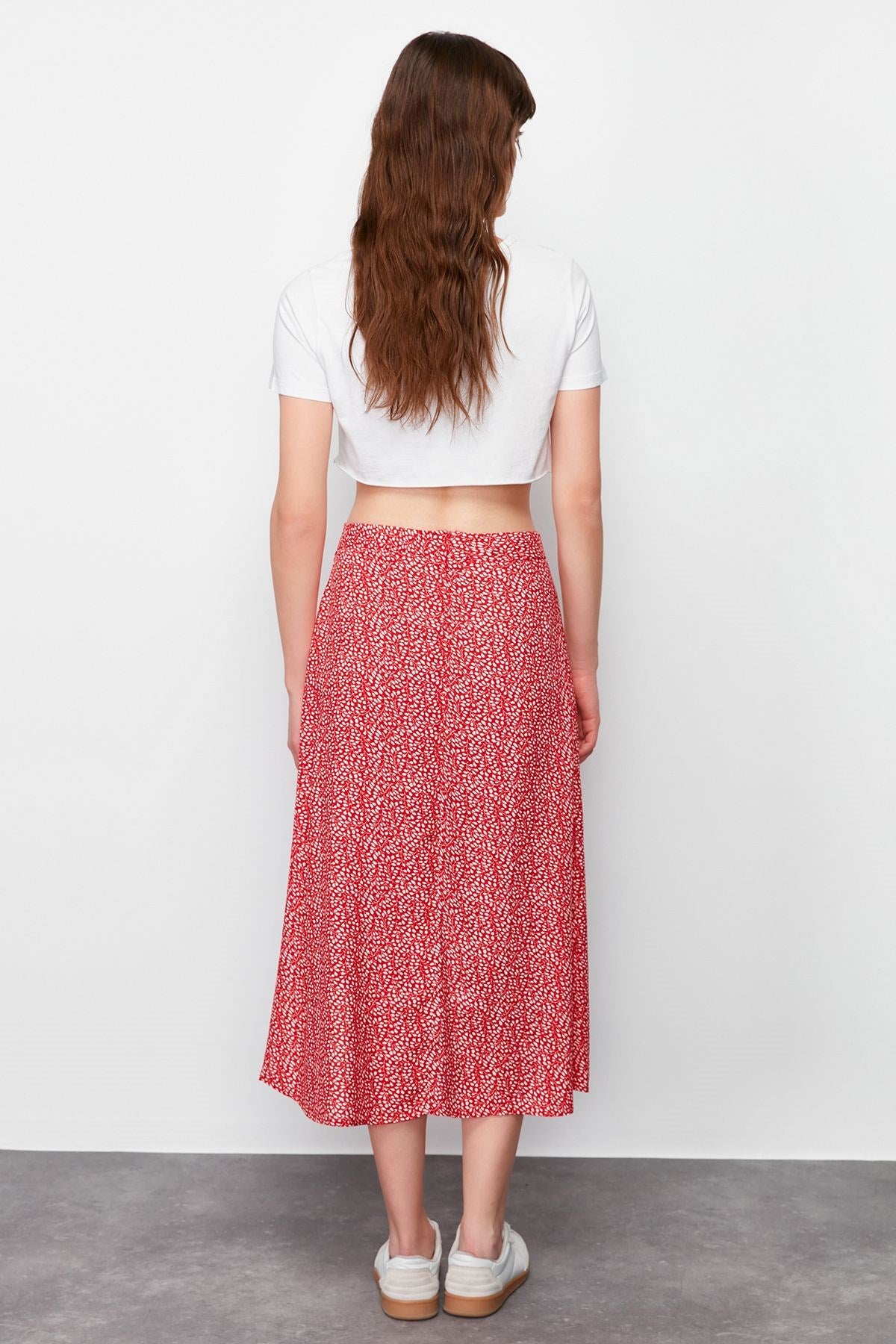 Red Slit Floral Print Midi Woven Skirt Twoss24et00160