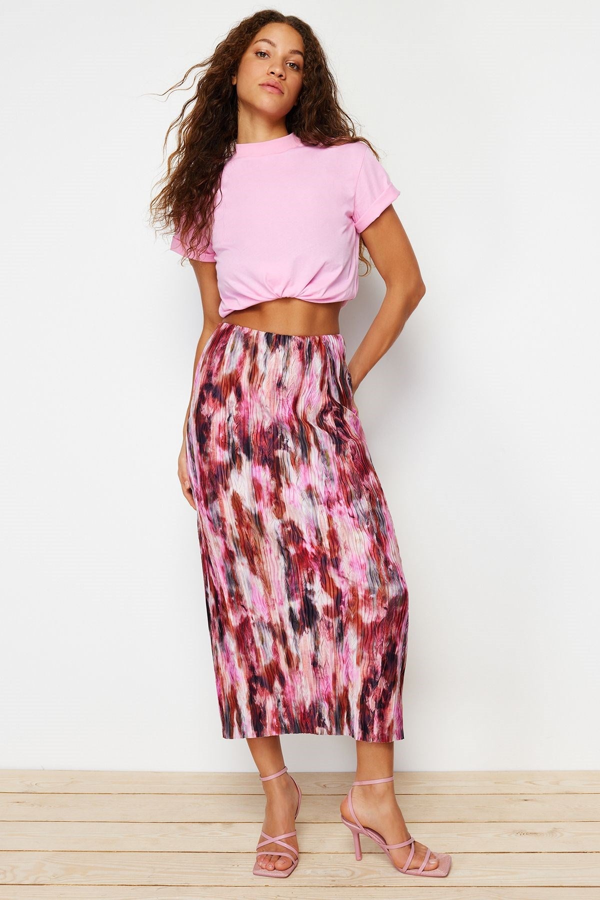 Red Printed Pleated Maxi Knitted Skirt Twoss24et00055