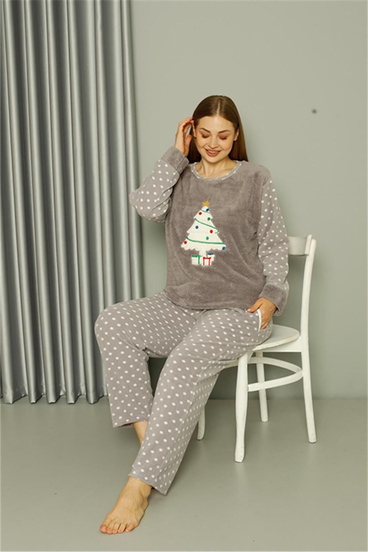 Welsoft Fleece Women's Plus Size Emerald Pajama Set 808048