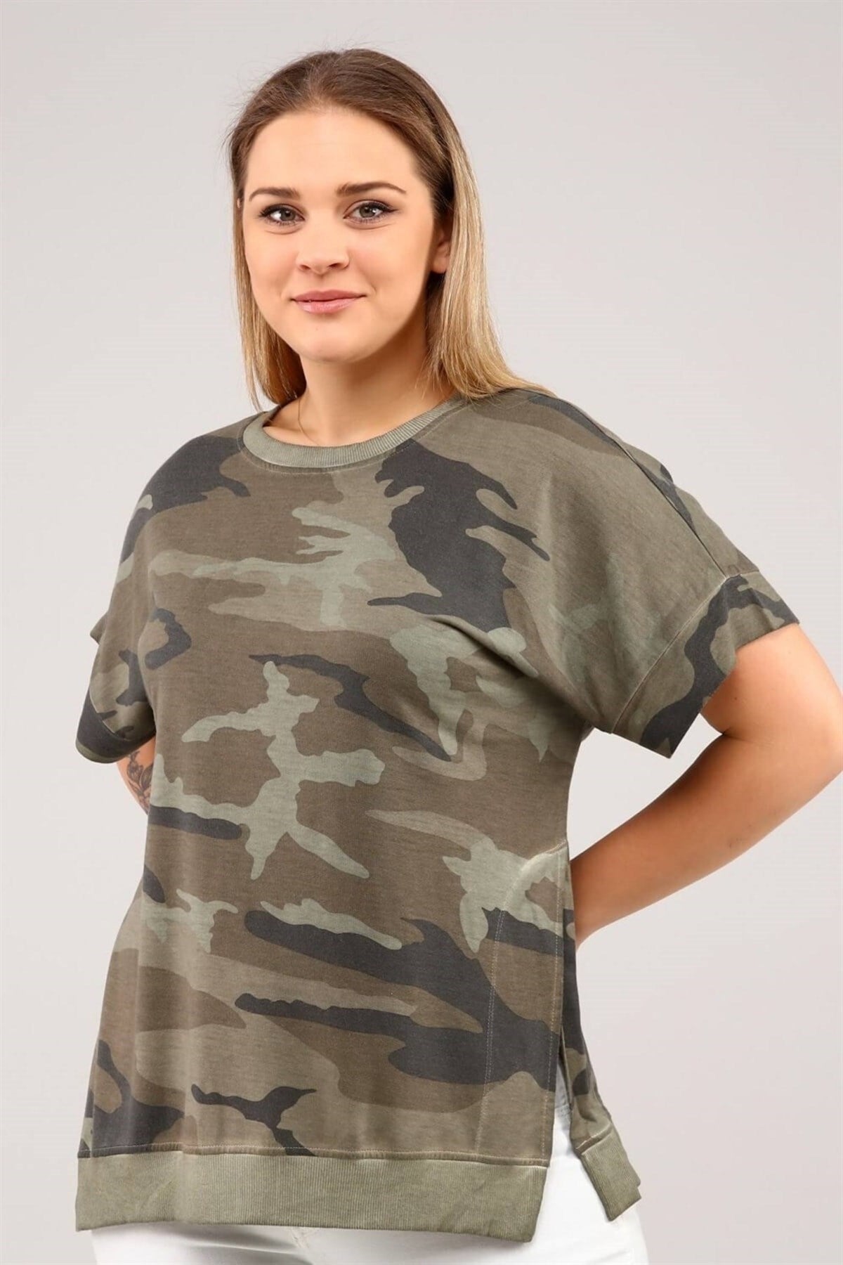 Camouflage Printed Sides Slit Oil Wash Tshirt-anthracite Sea-ts2151