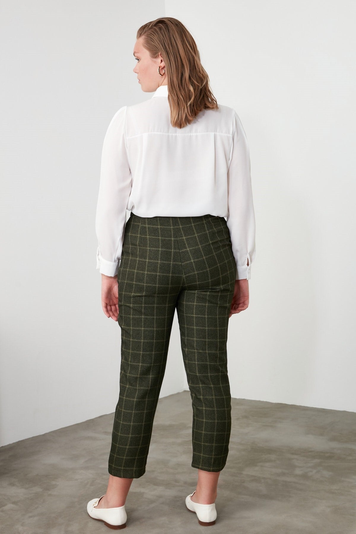 Khaki Cigarette Checkered Woven Pants Twoaw21pl0033