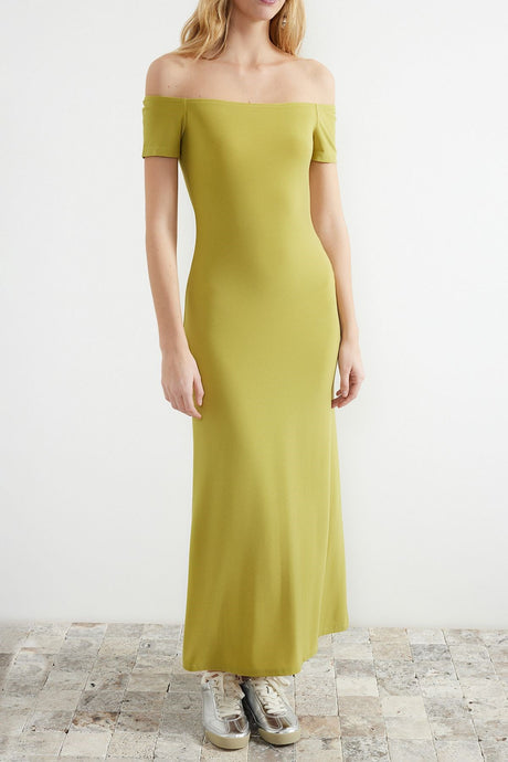 Green Carmen Collar Fitted/body Fit Flexible Knitted Maxi Pencil Dress Twoss24el00096