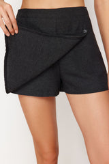 Black Woven Linen Blend Shorts Skirt Tbess24sr00002