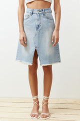 Blue Stitching Detailed Denim Skirt Twoss24et00094