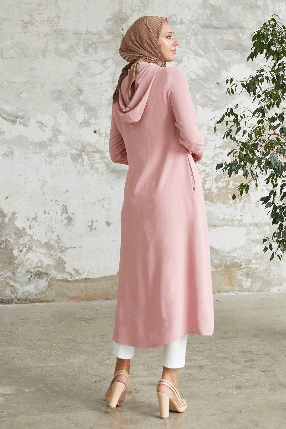 Lure Hooded Abaya - Beige Ms00ant99119