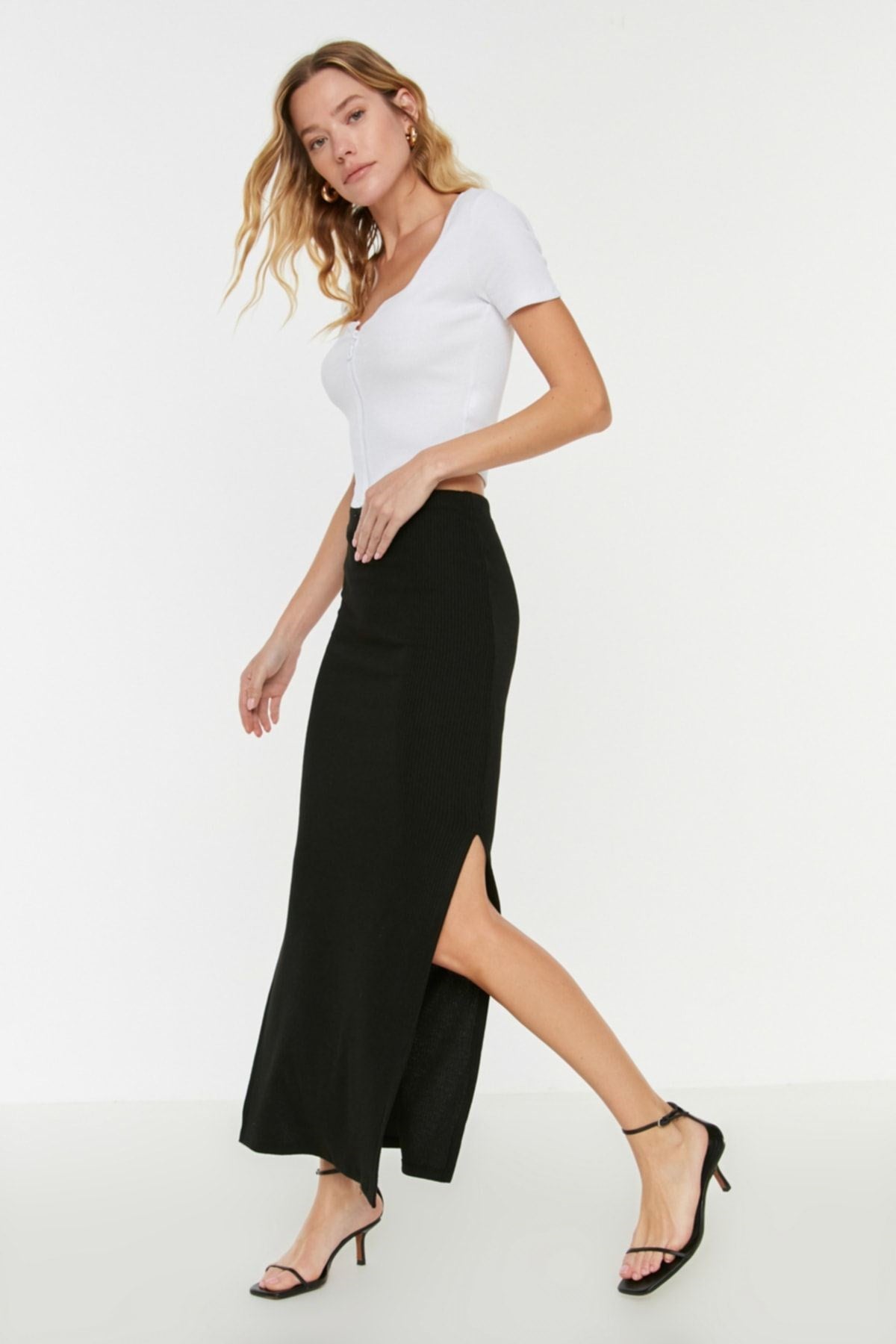 Black Slit Detailed Body Fitting High Waist Ribbed Flexible Maxi Knit Skirt Twoss22et0449