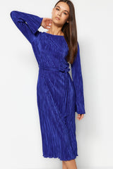 Navy Blue Premium Pleated Fabric Flare Sleeve Detailed A-line Midi Knit Dress Twoaw24el00125